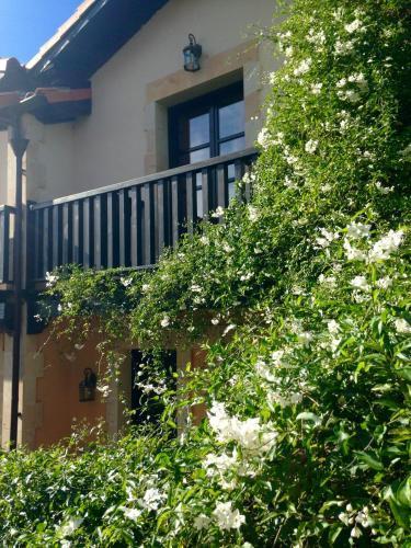 Apartamentos Сантильяна-дель-Мар Экстерьер фото